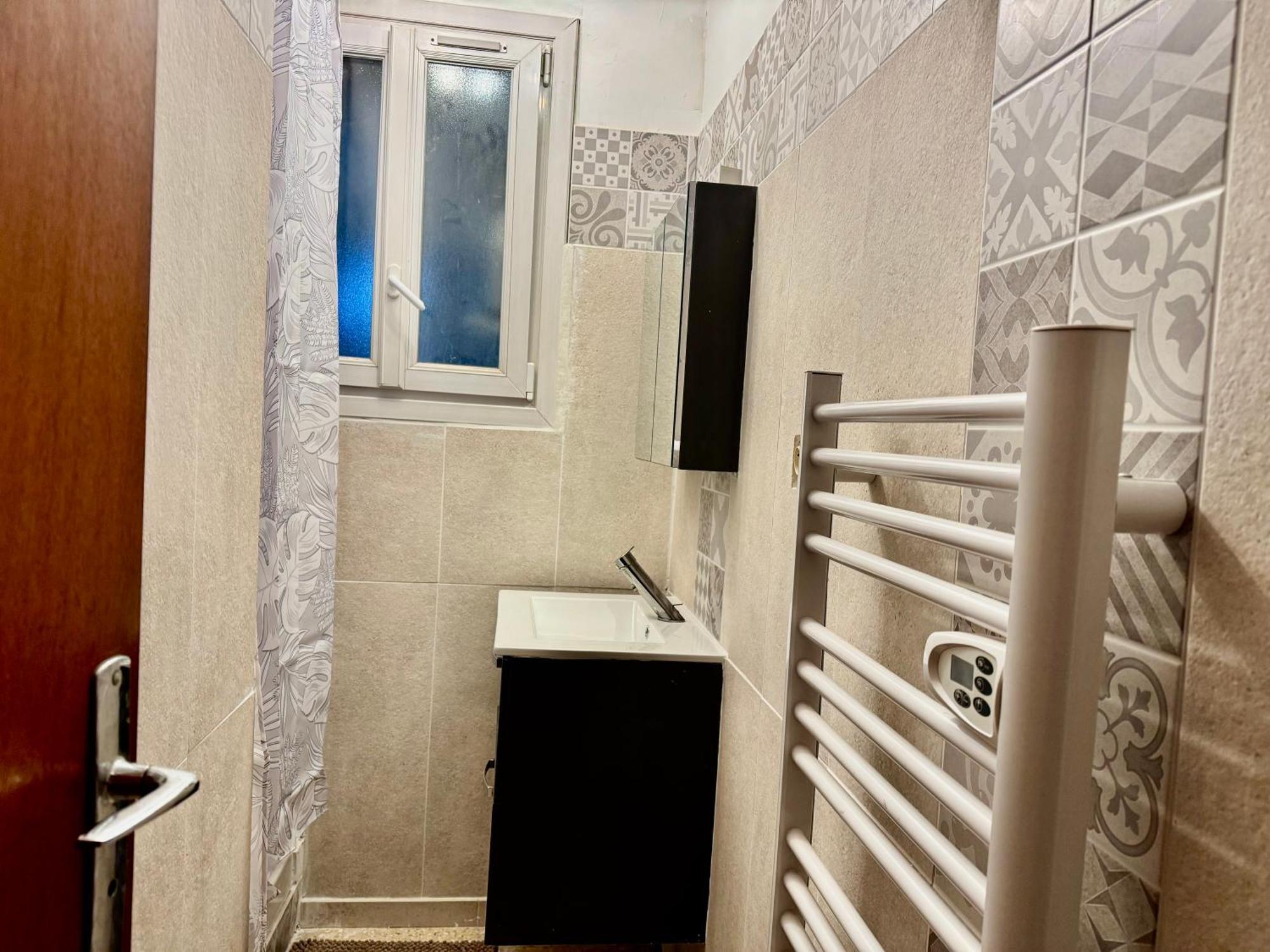 Appartement F3 De 60 M² Au Rez De Chaussee D'Une Villa Vezenobres Exterior foto